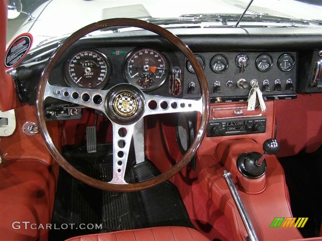 1966 Jaguar 4.2 E-Type Convertible LHD, White / Red, Steering Wheel, Gauges 1966 Jaguar E-Type XKE 4.2 Roadster Parts