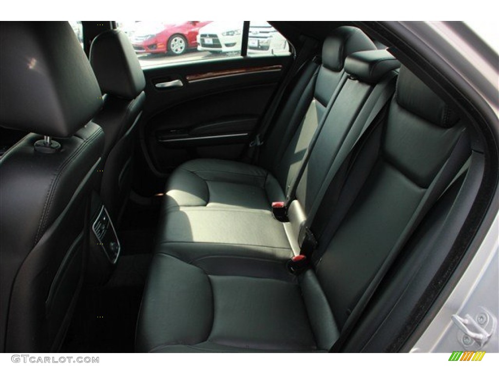 2012 300 Limited - Bright Silver Metallic / Black photo #12