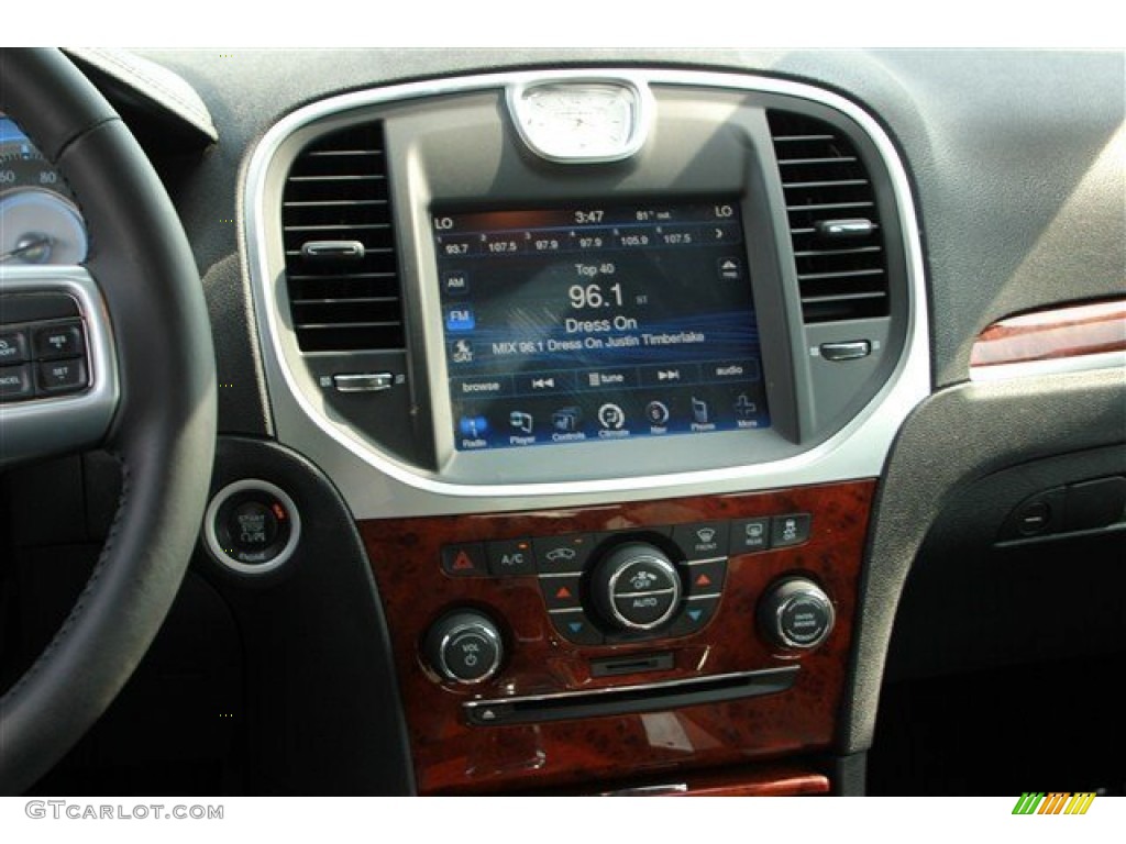 2012 300 Limited - Bright Silver Metallic / Black photo #16
