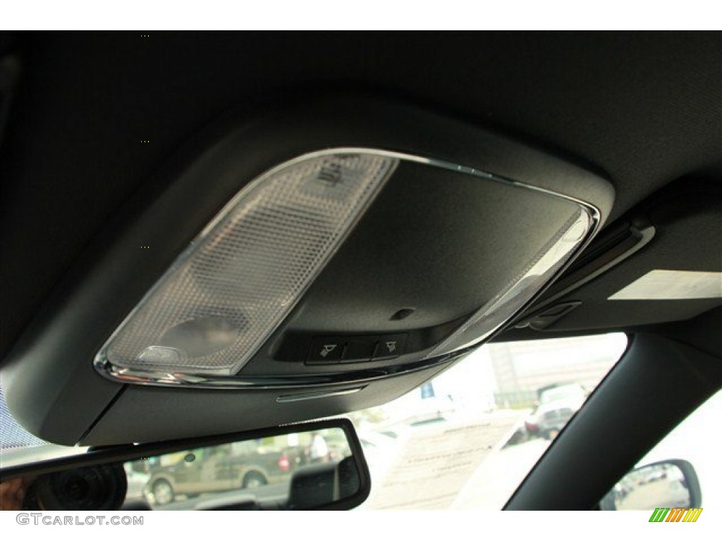 2012 300 Limited - Bright Silver Metallic / Black photo #22