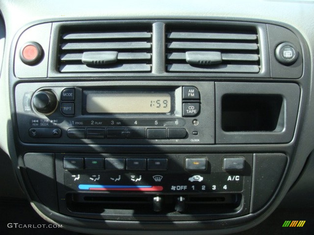 1997 Civic DX Sedan - Frost White / Gray photo #12