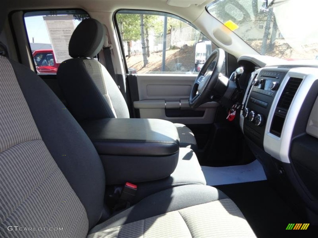 2010 Ram 1500 SLT Quad Cab 4x4 - Stone White / Dark Slate/Medium Graystone photo #7