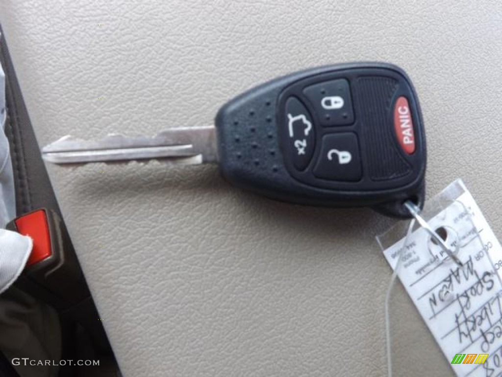2008 Jeep Liberty Sport Keys Photos