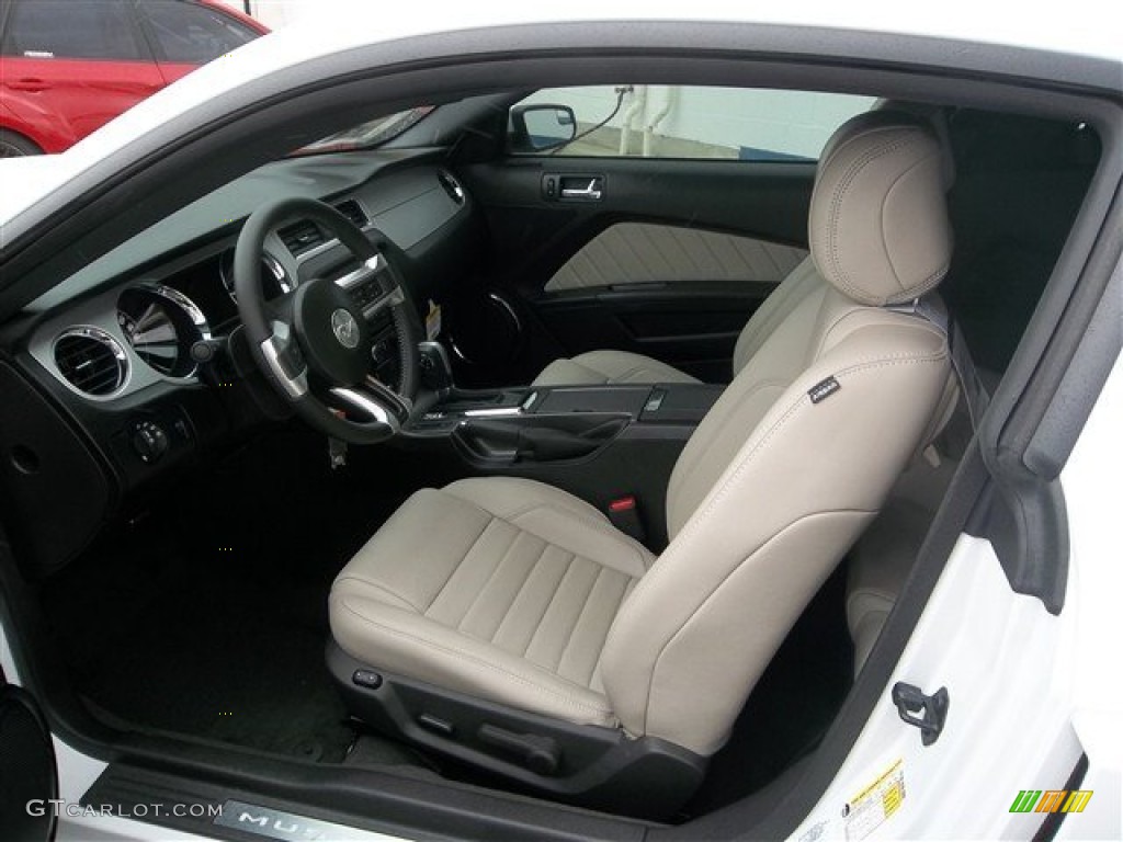 Medium Stone Interior 2014 Ford Mustang GT Premium Coupe Photo #78681760