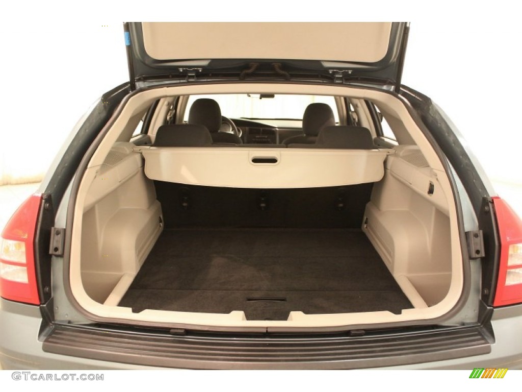 2005 Dodge Magnum SXT Trunk Photo #78681784