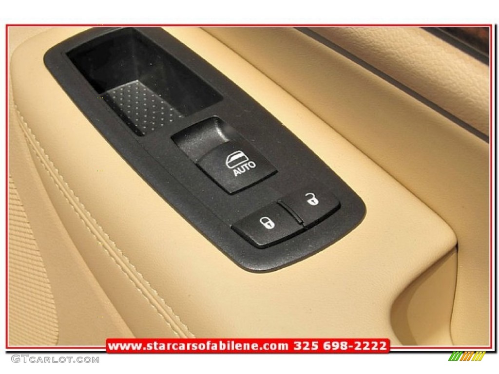 2014 Grand Cherokee Laredo - Granite Crystal Metallic / New Zealand Black/Light Frost photo #30