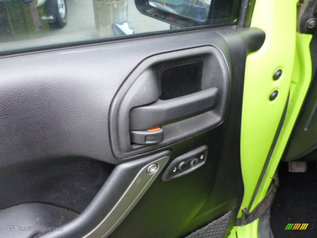 2012 Wrangler Unlimited Sport S 4x4 - Gecko Green / Black photo #14