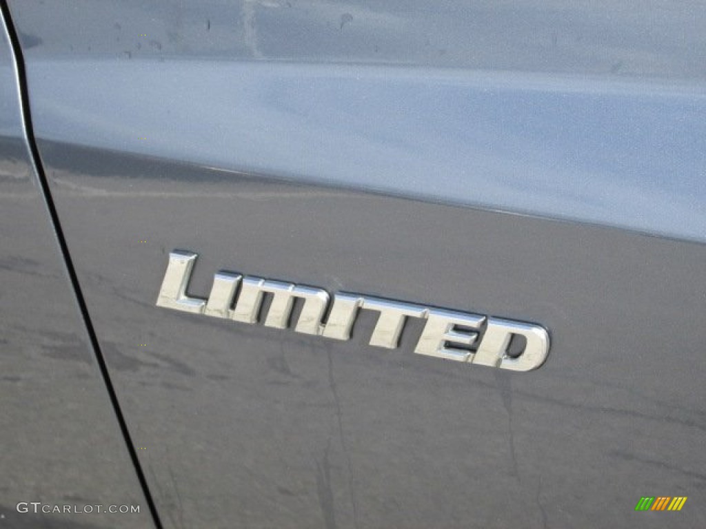 2004 Highlander Limited V6 4WD - Bluestone Metallic / Ivory photo #3