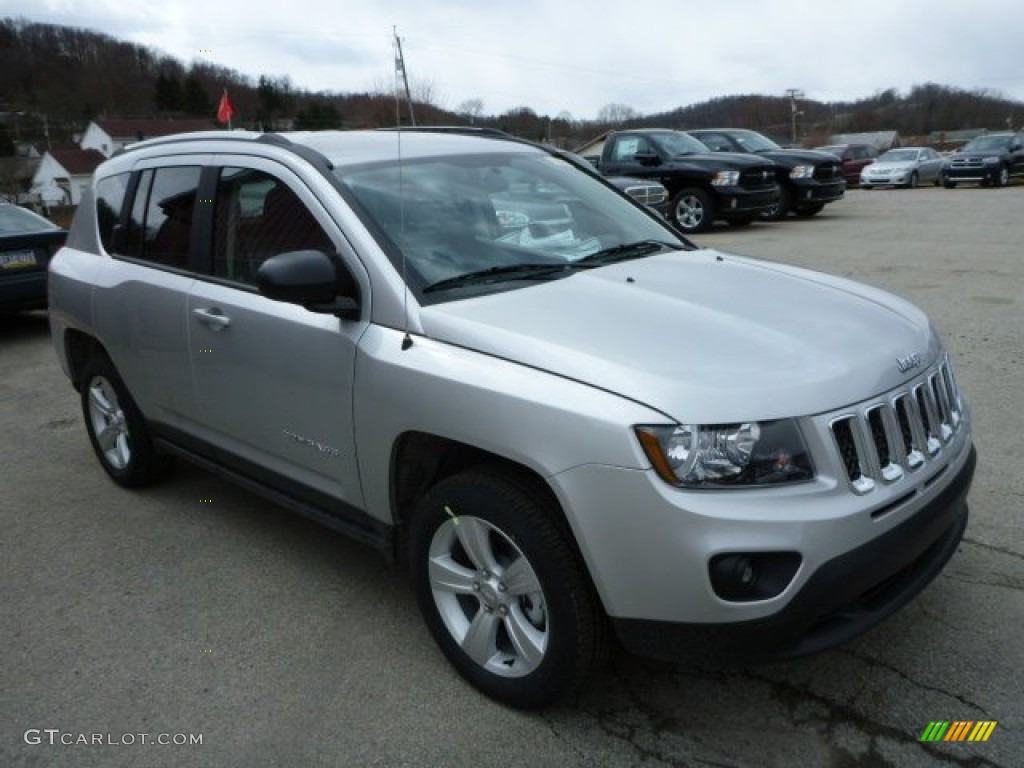 Bright Silver Metallic 2014 Jeep Compass Sport 4x4 Exterior Photo #78683134