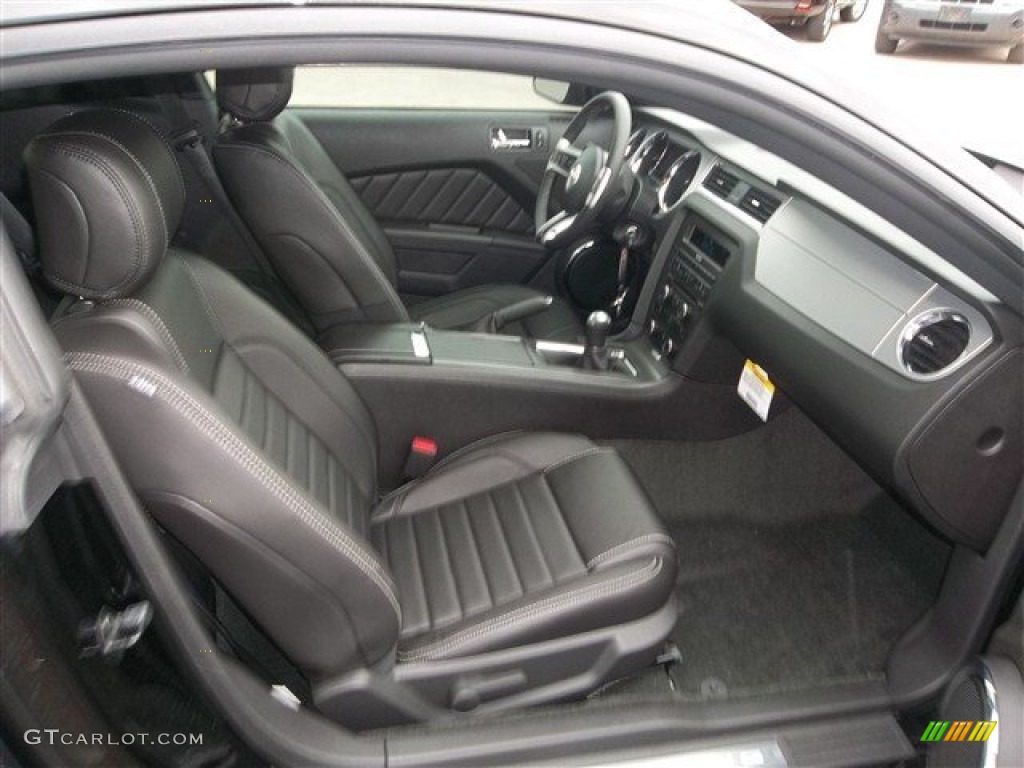 Charcoal Black Interior 2014 Ford Mustang GT Premium Coupe Photo #78683335