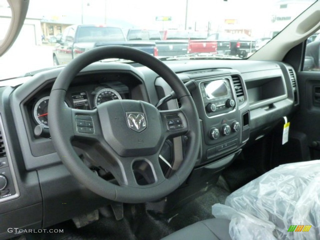 2013 Ram 1500 Tradesman Regular Cab 4x4 Black/Diesel Gray Dashboard Photo #78684273
