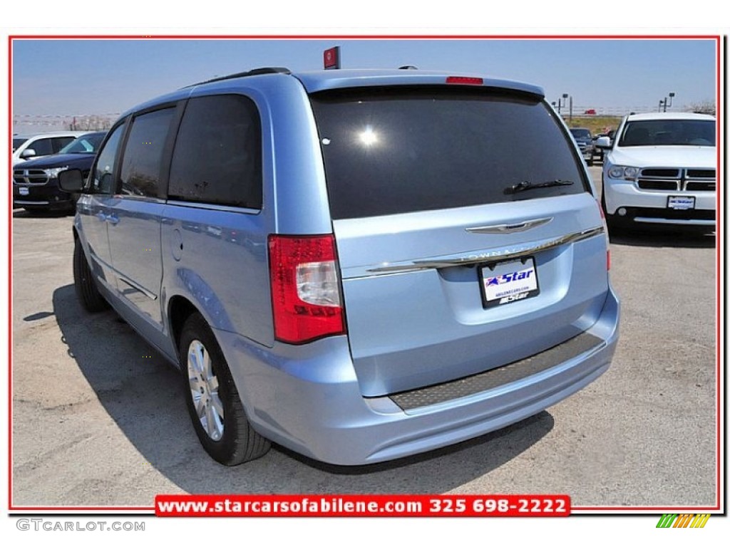 2013 Town & Country Touring - Crystal Blue Pearl / Dark Frost Beige/Medium Frost Beige photo #3