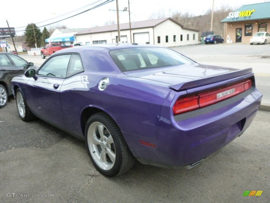 2013 Challenger R/T Classic - Plum Crazy Pearl / Dark Slate Gray photo #2