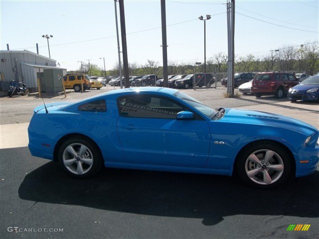 2013 Mustang GT Coupe - Grabber Blue / Charcoal Black photo #6