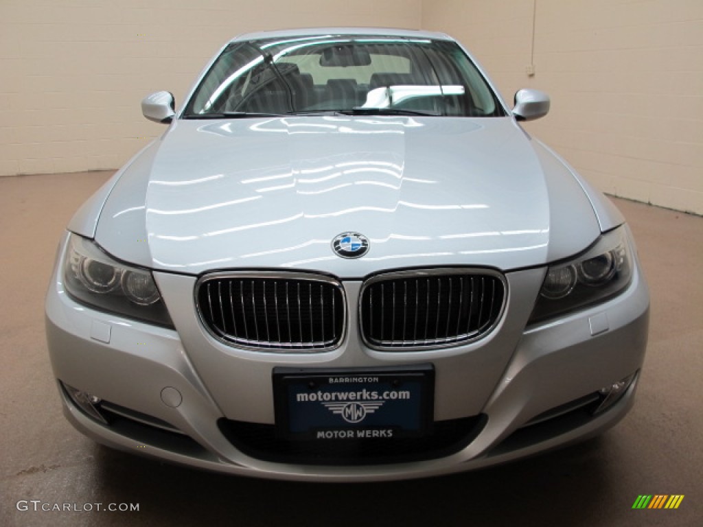 2010 3 Series 335i xDrive Sedan - Titanium Silver Metallic / Black photo #2