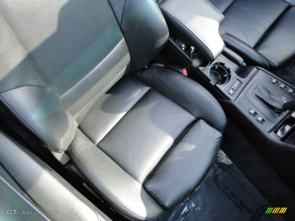 2006 BMW 3 Series 330i Convertible Front Seat Photo #78689731
