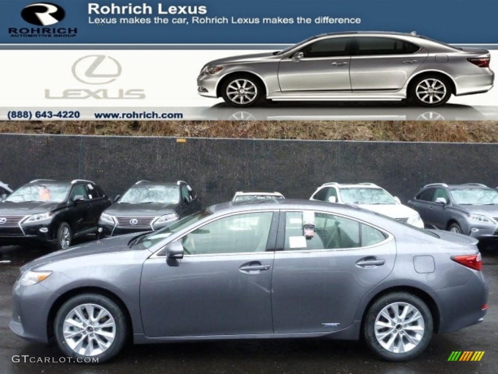 Nebula Gray Pearl Lexus ES