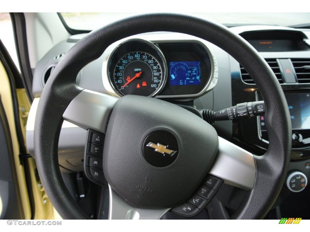 2013 Chevrolet Spark LT Yellow/Yellow Steering Wheel Photo #78690103