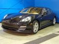 Basalt Black Metallic - Panamera 4S Photo No. 3