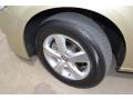 2010 Volkswagen Routan SE Wheel and Tire Photo