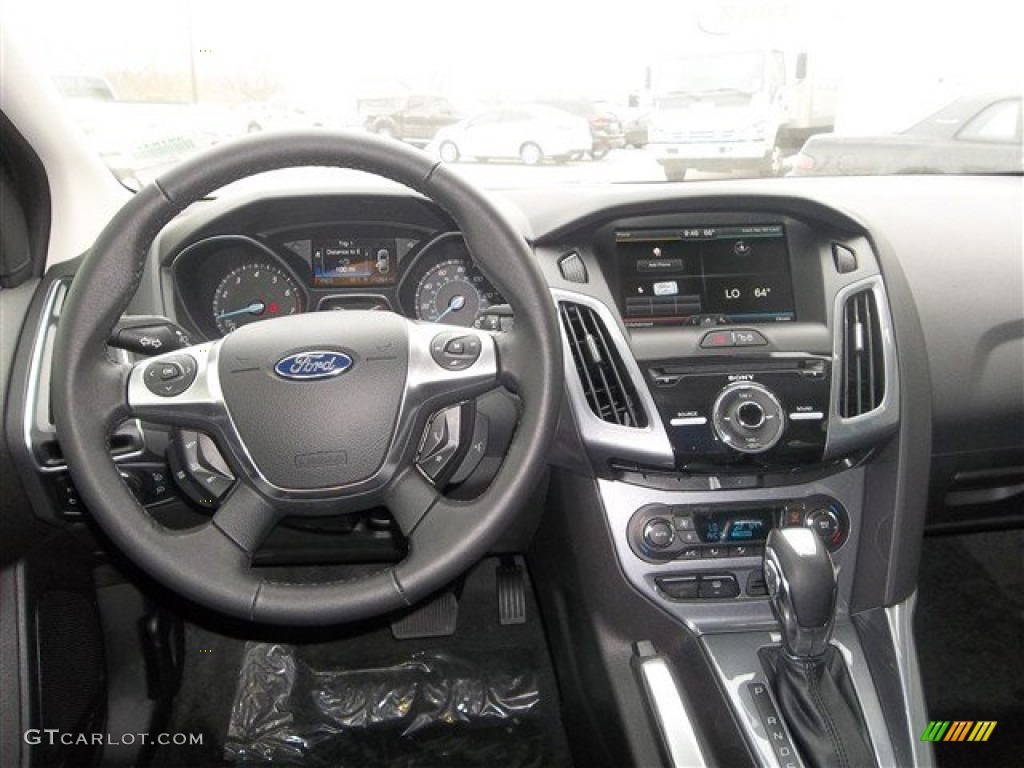 2013 Ford Focus Titanium Hatchback Charcoal Black Dashboard Photo #78691289