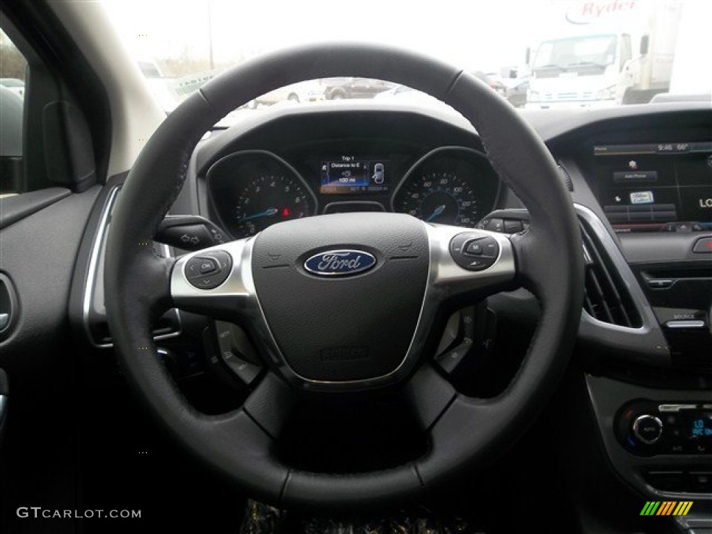 2013 Ford Focus Titanium Hatchback Charcoal Black Steering Wheel Photo #78691300