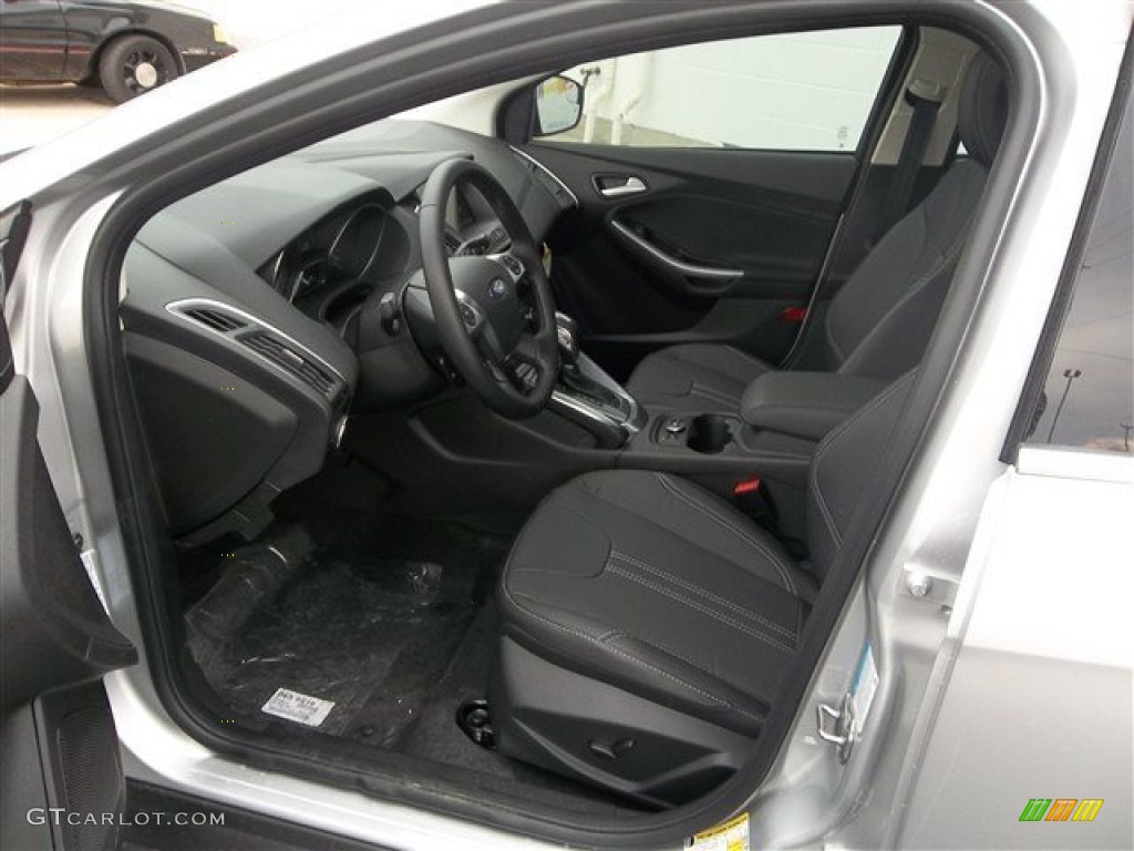 Charcoal Black Interior 2013 Ford Focus Titanium Hatchback Photo #78691324