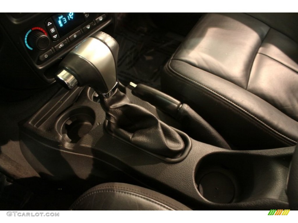 2006 Chevrolet TrailBlazer LT 4x4 Transmission Photos