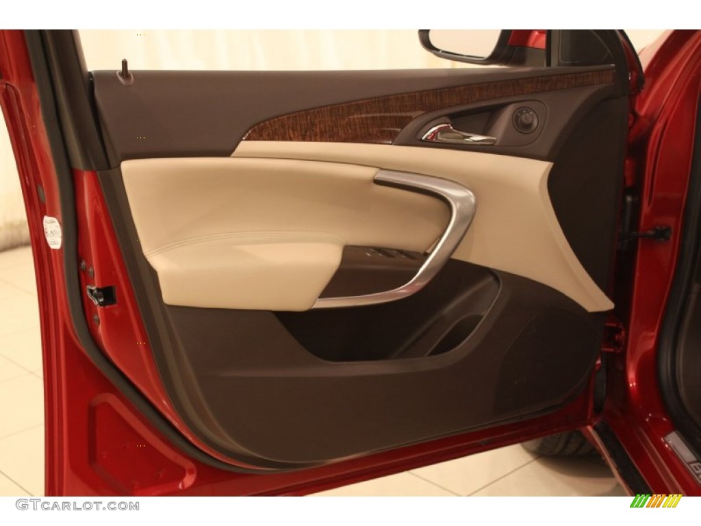 2013 Buick Regal Turbo Cashmere Door Panel Photo #78695318