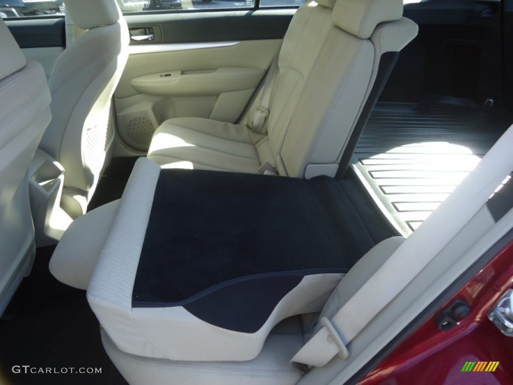 2011 Outback 2.5i Wagon - Ruby Red Pearl / Warm Ivory photo #17