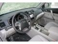 2013 Classic Silver Metallic Toyota Highlander SE 4WD  photo #5