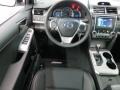 Super White - Camry SE Photo No. 5