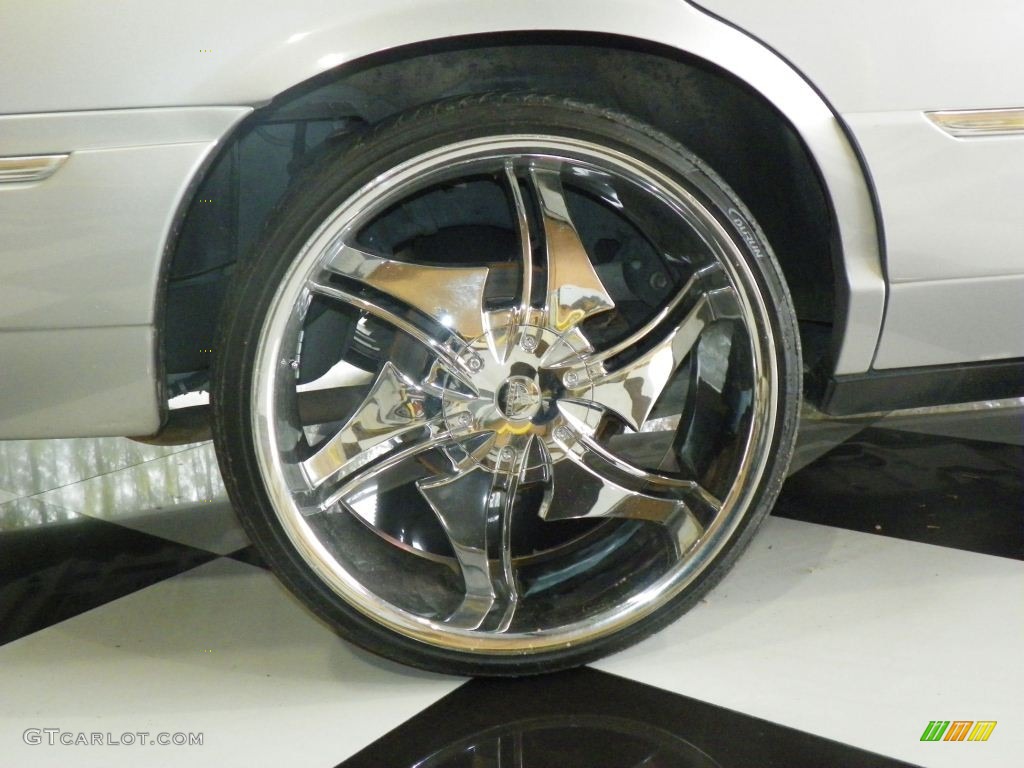 2004 Grand Marquis LS - Silver Birch Metallic / Light Flint photo #7