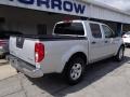 Radiant Silver - Frontier SE Crew Cab 4x4 Photo No. 8