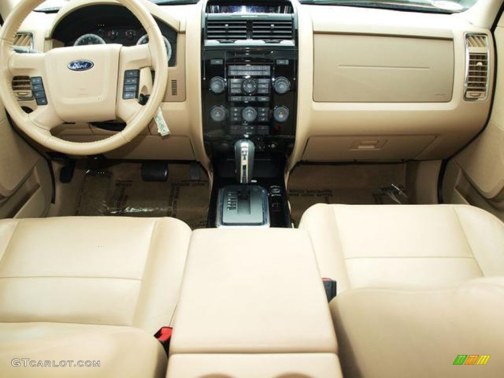 2009 Ford Escape Limited V6 Dashboard Photos