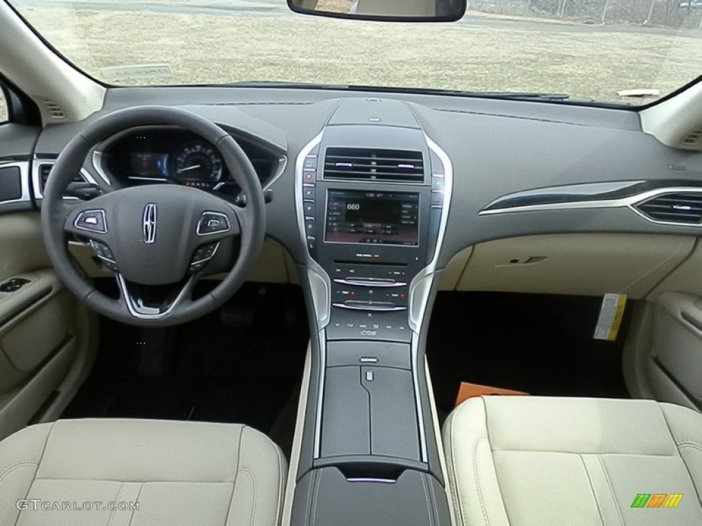 Light Dune Interior 2013 Lincoln MKZ 2.0L Hybrid FWD Photo #78701257