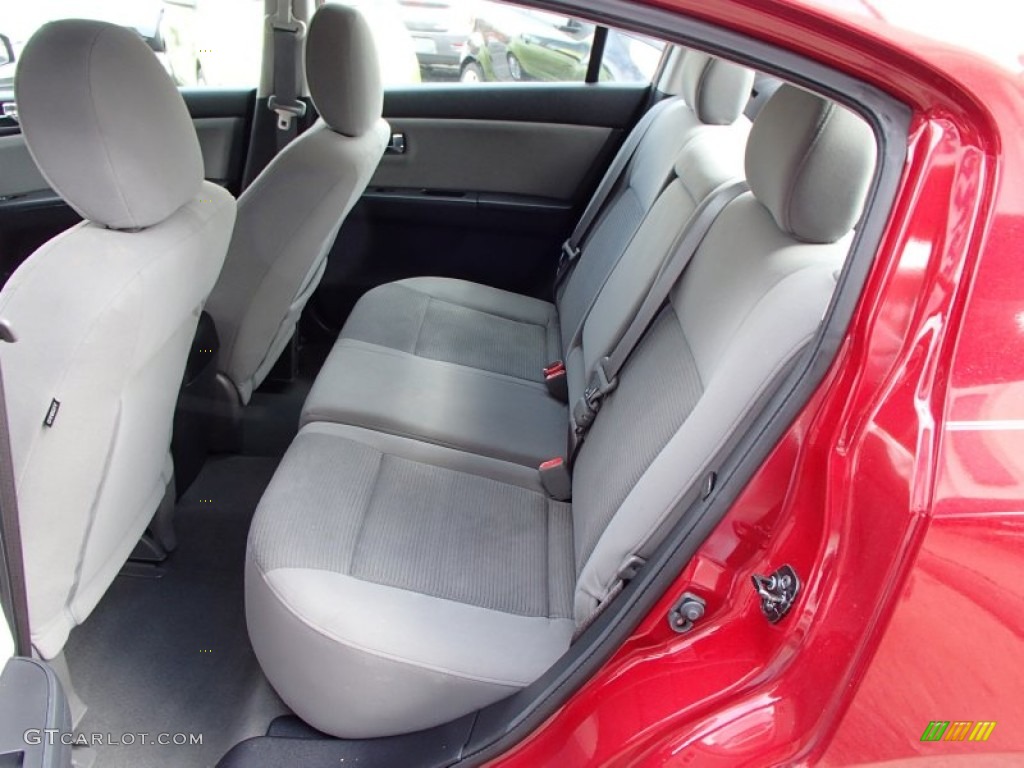 2012 Nissan Sentra 2.0 Rear Seat Photos