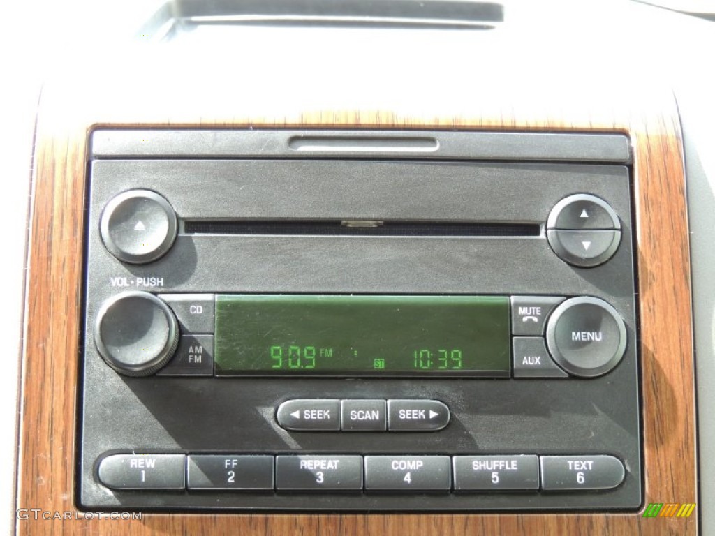 2004 Ford F150 Lariat SuperCab Audio System Photo #78702125