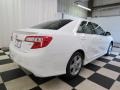 Super White - Camry SE Photo No. 17