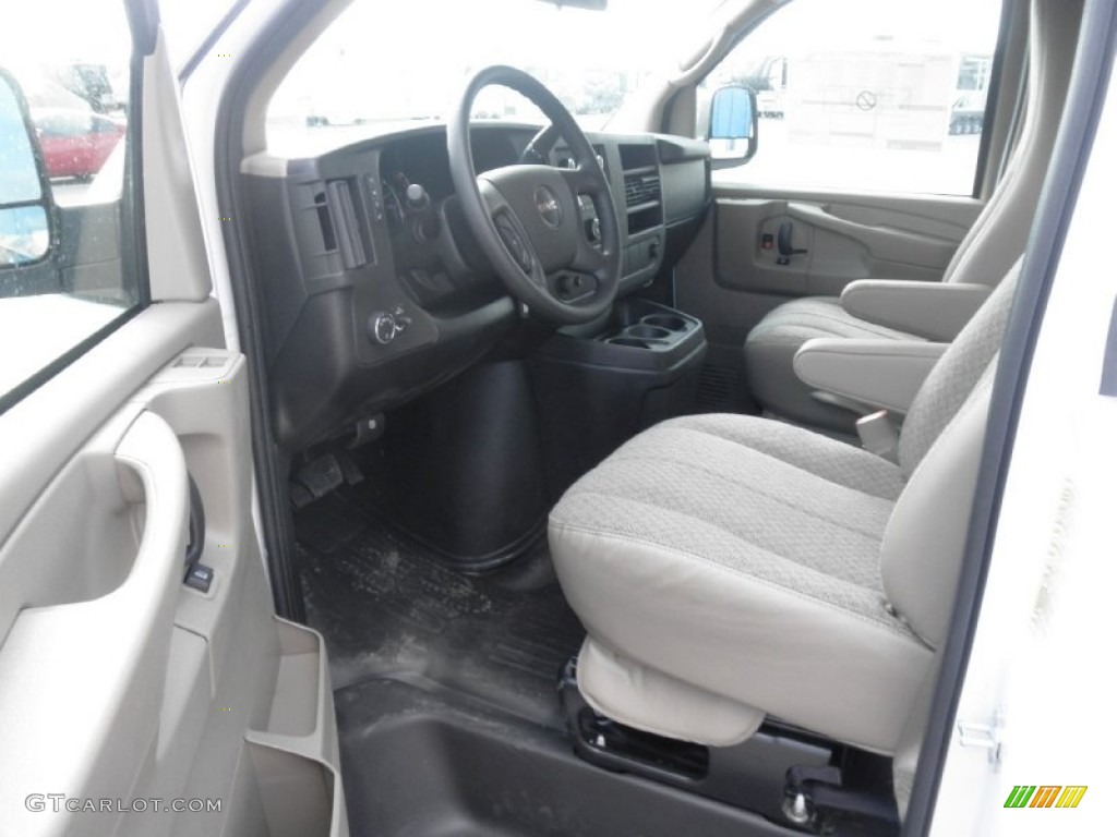 Medium Pewter Interior 2013 GMC Savana Cutaway 3500 Commercial Utility Truck Photo #78704247