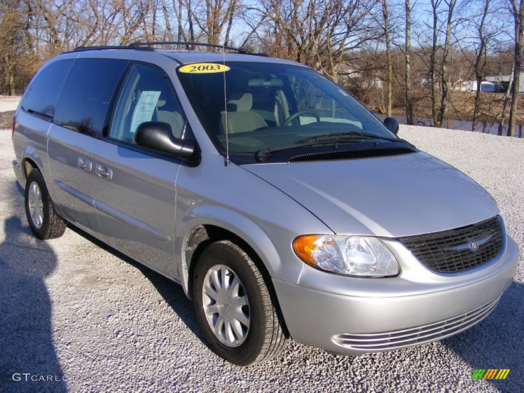 2003 Town & Country EX - Bright Silver Metallic / Taupe photo #3