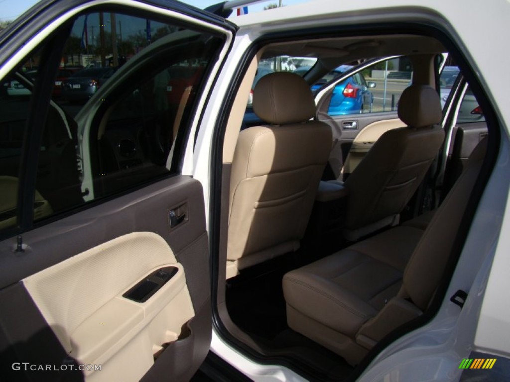 2009 Taurus X SEL - White Sand Tri-Coat Metallic / Camel photo #11