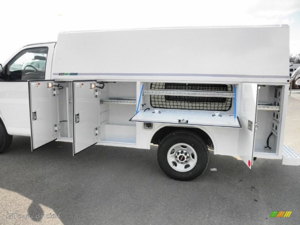 Summit White 2013 GMC Savana Cutaway 3500 Commercial Utility Truck Exterior Photo #78704501