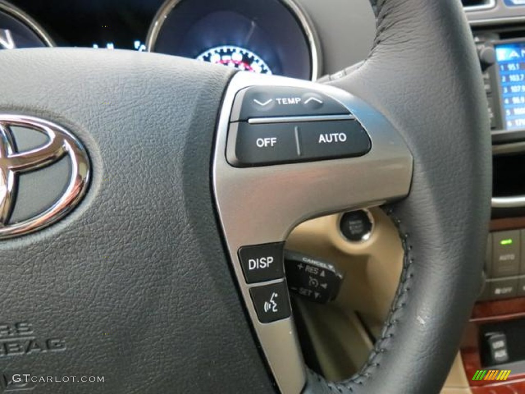 2013 Toyota Highlander Limited Controls Photo #78704744