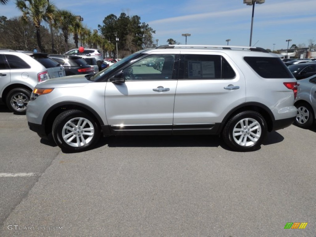 Ingot Silver Metallic 2013 Ford Explorer XLT Exterior Photo #78705239