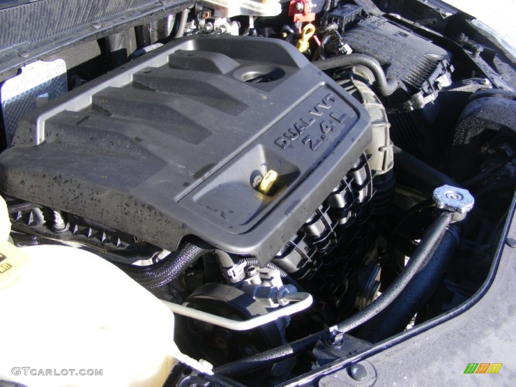 2007 Chrysler Sebring Sedan Engine Photos
