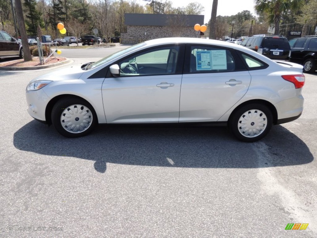 2012 Focus SE SFE Sedan - Ingot Silver Metallic / Stone photo #2