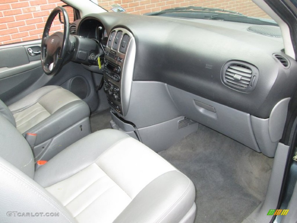 2007 Dodge Grand Caravan SXT Medium Slate Gray Dashboard Photo #78706526
