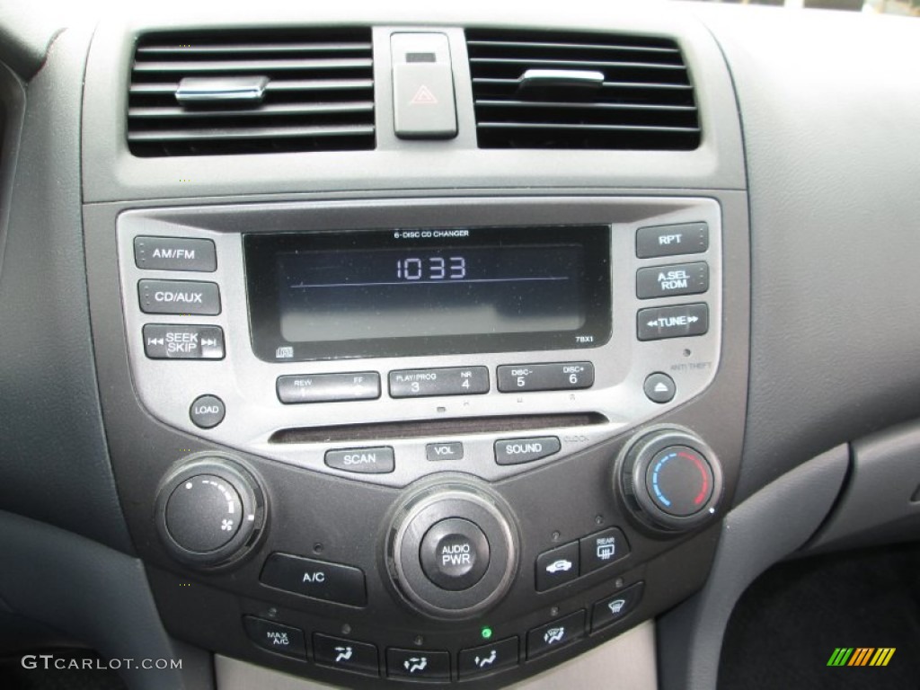 2006 Honda Accord EX Coupe Controls Photo #78707259