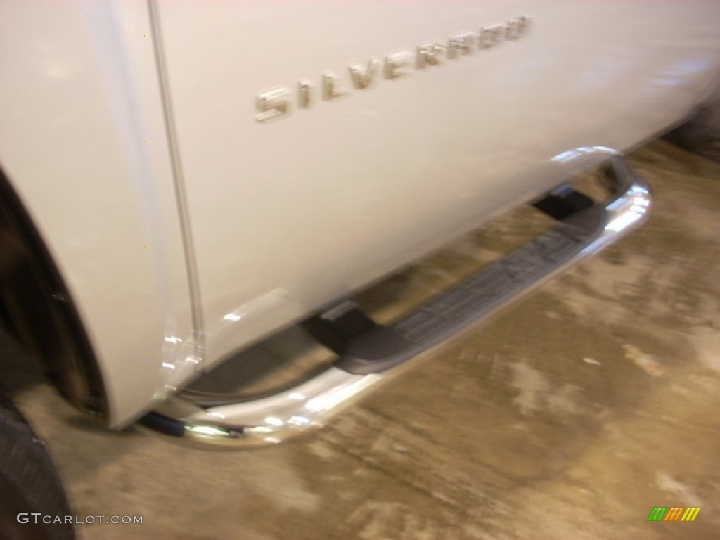 2011 Silverado 1500 LS Regular Cab 4x4 - Sheer Silver Metallic / Dark Titanium photo #11